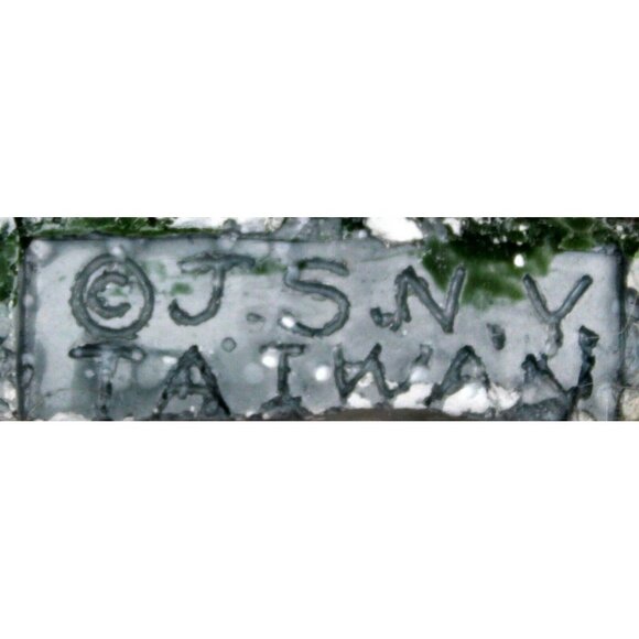 JSNY Resin Winter Gray Brick Cottage House Display Decor Christmas Flowers - Picture 7 of 7